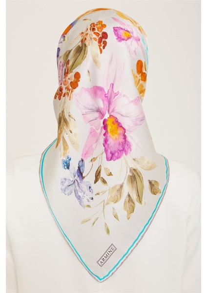 Çiçek Desenli Sura İpek Eşarp 24Ya9129 85 31 fırsatları