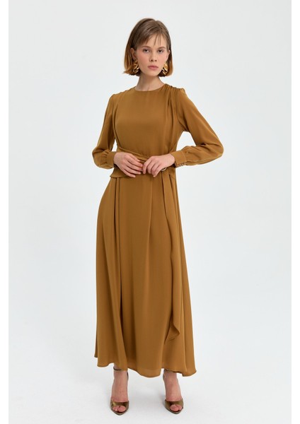 Kuşak Detaylı Elbise Camel