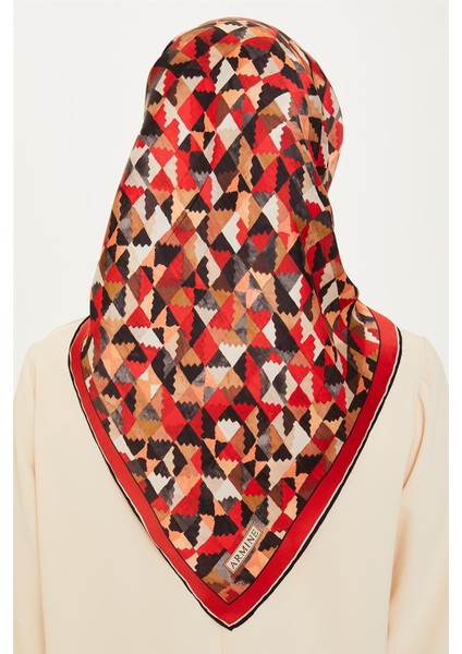 Geometrik Desenli Sura Saf İpek Eşarp 9214D 07 fırsatları