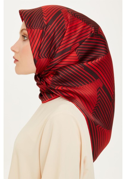 Geometrik Desenli Sura Saf İpek Eşarp 9218D 82 modelleri