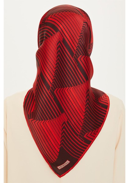 Geometrik Desenli Sura Saf İpek Eşarp 9218D 82 fırsatları