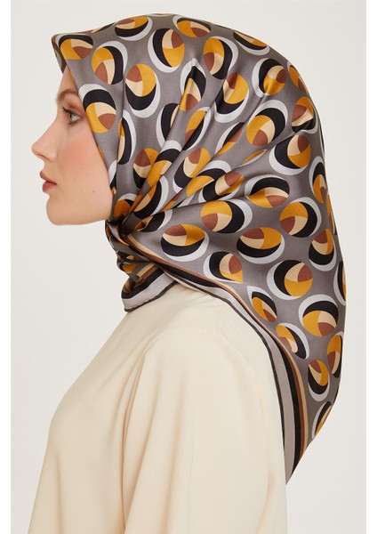 Geometrik Desenli Sura Saf İpek Eşarp 9219D 05 36 modelleri