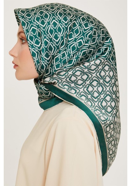 Klasik Desenli Sura Saf İpek Eşarp 9248D 80 86 modelleri