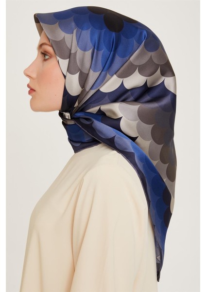 Geometrik Desenli Sura Saf İpek Eşarp 9212D 82 modelleri