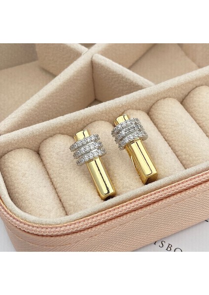 Kadın Küpe Trend Model Zirkon Taşlı Çelik Küpe 14 Ayar Gold modelleri