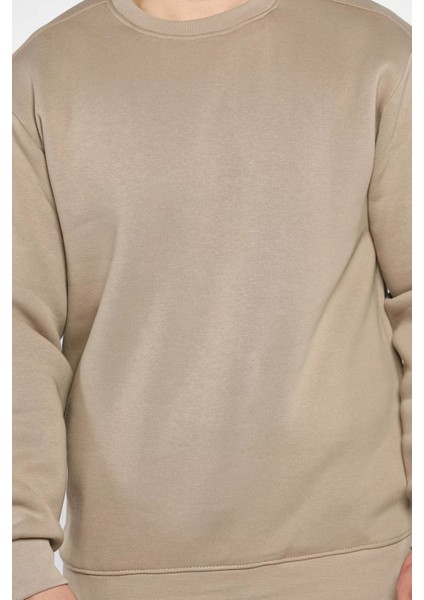 Erkek Bisiklet Yaka Şardonlu Sweatshirt fırsatları