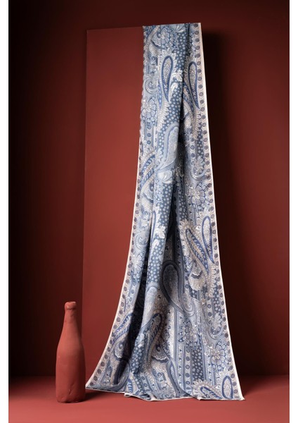 Adessa Kadın Şal – Mavi Etnik Desenli, Yumuşak Dokuma Kumaş, Dört Mevsim Klasik ve Günlük Kullanıma Uygun