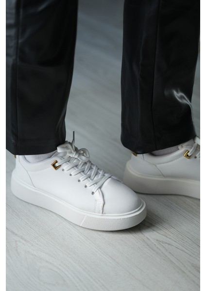 Kadın Sneaker Kalın Taban Altın Toka Detaylı Bağcıklı Spor Ayakkabı Rofke Beyaz