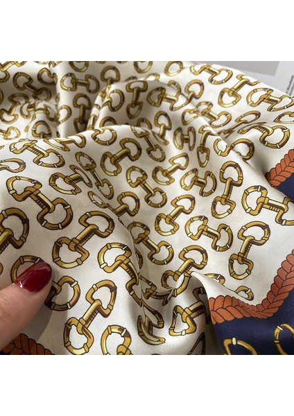 Moda Marka Metal At Nalı Zinciri Ipek 70X70 cm Kare Eşarp Eşarp Kadın Kravat Saç Kravat Çanta Profesyonel Kadın Eşarp (Yurt Dışından) indirimleri