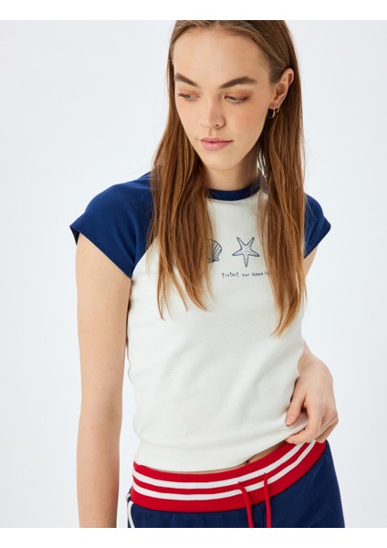 Baskılı Renk Bloklu Slim Fit Kısa Kollu Tişört