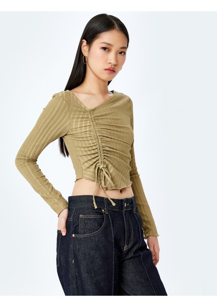 Asimetrik Yaka Büzgülü Slim Fit Uzun Kollu Tişört