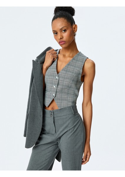 V Yaka Viskon Karışımlı Cepli Slim Fit Ekose Kolsuz Crop Yelek