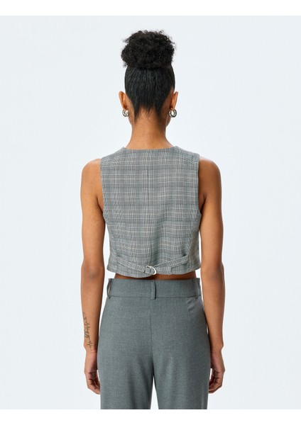 V Yaka Viskon Karışımlı Cepli Slim Fit Ekose Kolsuz Crop Yelek