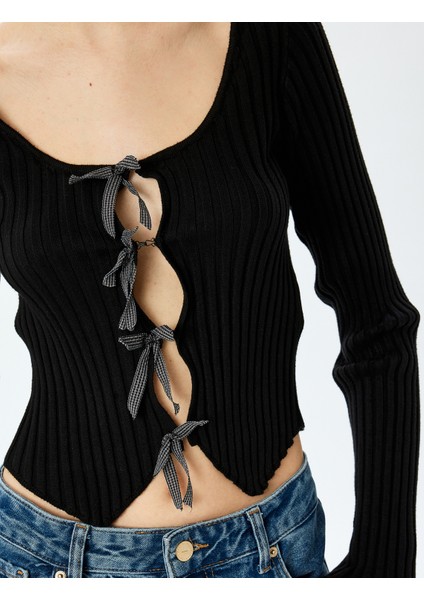 Fiyonklu V Yaka Slim Fit Crop Triko Hırka indirimleri