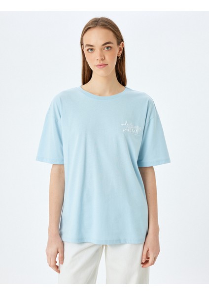 Arkası Baskılı Oversize Bisiklet Yaka Kısa Kollu Tişört modelleri