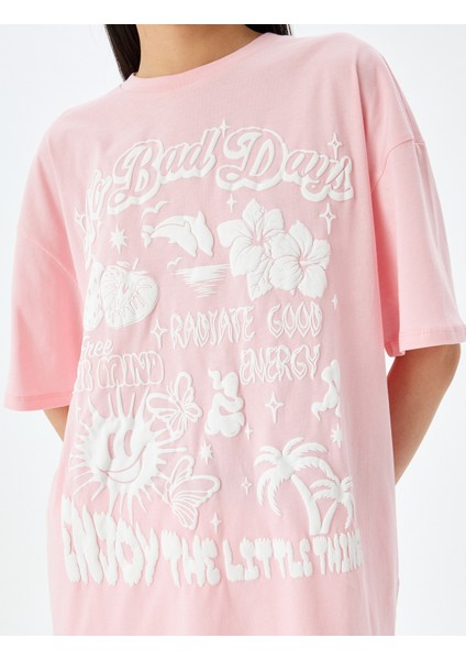 Slogan Baskılı Oversize Bisiklet Yaka Kısa Kollu Tişört indirimleri