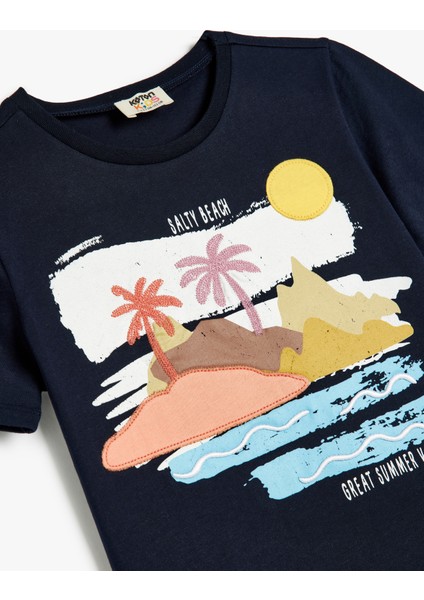 Bisiklet Yaka Kısa Kollu Baskı Detaylı Pamuklu Tişört modelleri