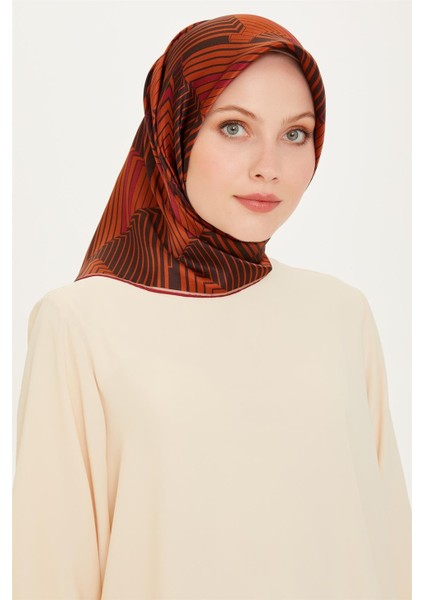 Geometrik Desenli Sura Saf İpek Eşarp 9218D 54