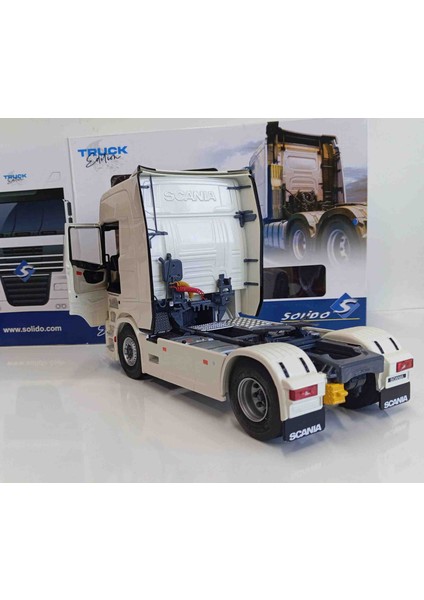 Dianomi Solido 1:24 Ölçek Scania 580 S Highline Ivory 2021// Metal Diecast Model Kapılar Açılır. Aynalar ve Aksesuarlar Demontedir. fiyatları