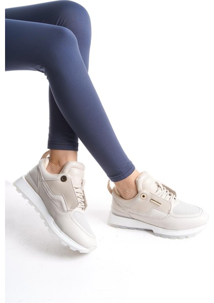 Kadın Rahat Taban Sneaker Bağcıklı Trend Günlük Tam Kalıp Spor Ayakkabı