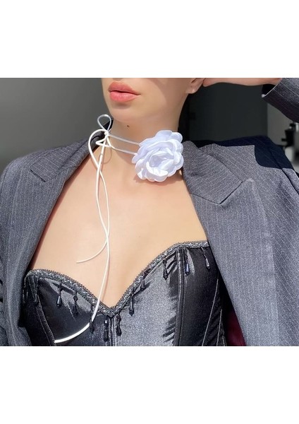 Beyaz Saten Gül Choker modelleri