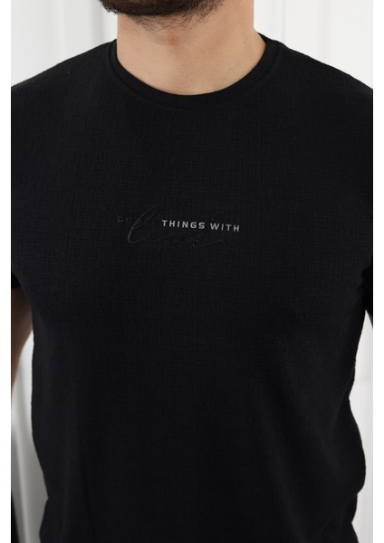 Kendinden Desenli Baskılı T-Shirt fiyatları