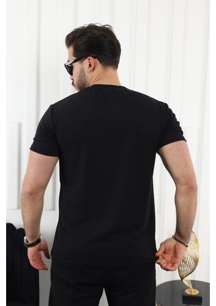 Kendinden Desenli Baskılı T-Shirt fırsatları