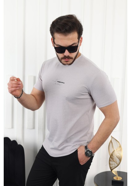 Kendinden Desenli Baskılı T-Shirt modelleri