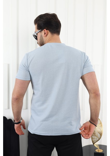 Kendinden Desenli Baskılı T-Shirt fırsatları