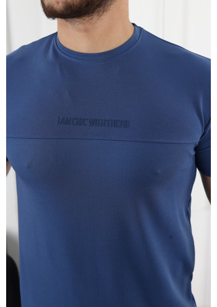Şerit Detaylı Baskılı T-Shirt fiyatları