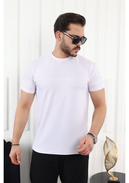 Şerit Detaylı Baskılı T-Shirt