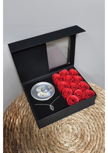 Romantik Gül Istiridye Içinde Gerçek İnci Kolye 12 Gül ve Istiridye Kolye Özel Gün Şirin Hediyelik fiyatları