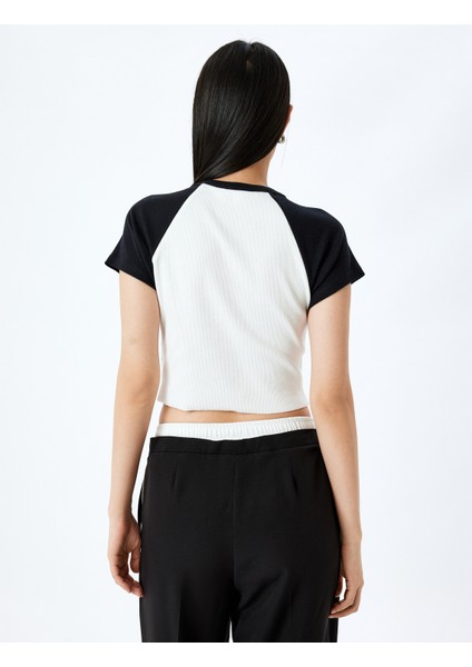 Baskılı Kısa Kollu Bisiklet Yaka Slim Fit Crop Tişört