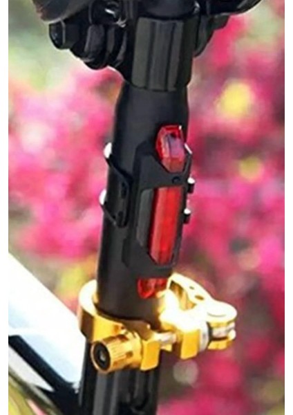 Güçlü Kırmızı LED Far Çok Fonksiyonlu Pilli Bisiklet LED Lazer Işığı Arka Stop Lambası 4 Modlu
