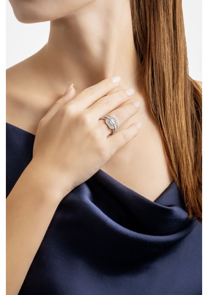 Baget Işıltısı 18 Ayar Beyaz Altın Kaplama Gümüş Yüzük fiyatları