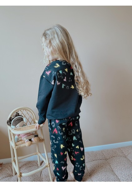 Yigit Butik Kalp Baskılı Kız Çocuk Alt Üst Takım modelleri