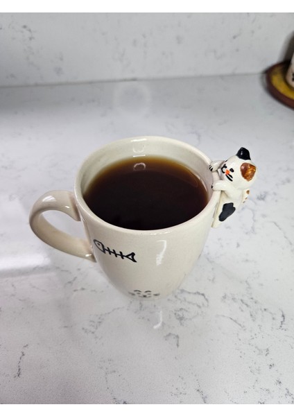 Seramik El Yapımı Kedi Figürlü Kupa, Balık Desenli, Minimalist, Benzersiz Tasarım, Özel Hediyelik Mug Özel Tasarım