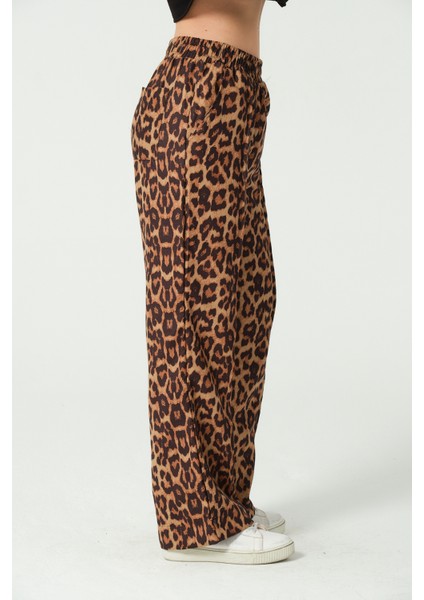 Leopar Desenli Beli Lastikli Pantolon