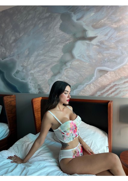 Balenli Destekli Korseli Bralet Sütyen Takım Ekru Bra Set modelleri