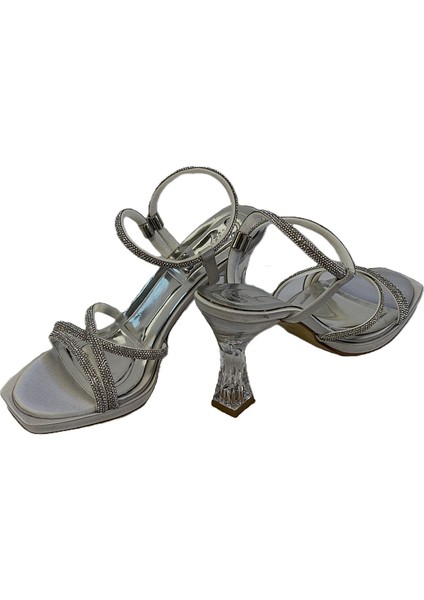 Şeffaf Kadeh Topuk Taşlı Saten Çapraz Şeritli Abiye Ayakkabı fırsatları
