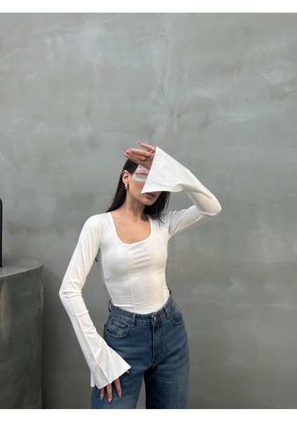 Kadın Bluz Ispanyol Kol Dikiş ve Bağlama Detaylı Sırt Dekolteli U Yaka Bluz fiyatları