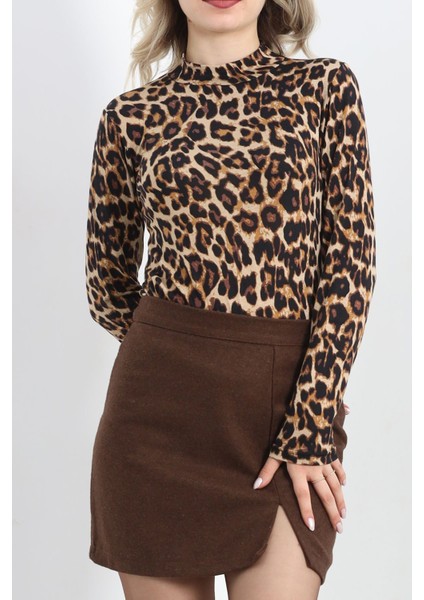 Dik Yaka Desenli Bluz Leopar - 19466.1897.