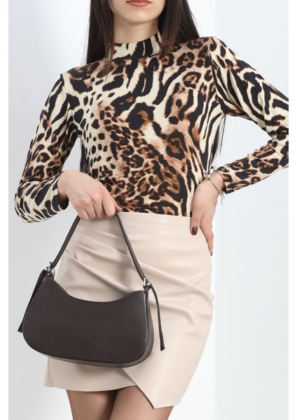 Dik Yaka Desenli Bluz Ekruleopar - 19466.1897.