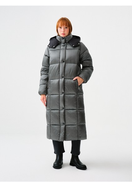 Loose Fit Kadın Kaban