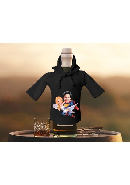 Kişiye Özel Sevgililer Karikatürlü Mini Siyah Içki Şişesi Tişörtü , Ev Bar Dekoru, Viski, Şarap, Votka, Rakı Şişesi Tişörtü, Ev Barı-30