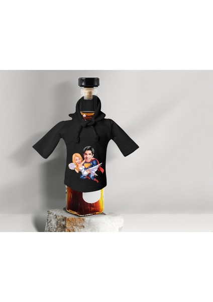 Kişiye Özel Sevgililer Karikatürlü Mini Siyah Içki Şişesi Tişörtü , Ev Bar Dekoru, Viski, Şarap, Votka, Rakı Şişesi Tişörtü, Ev Barı-30 fiyatları