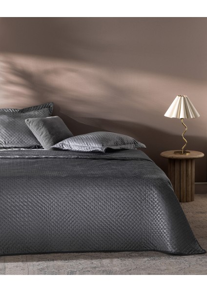 Boulogne Çift Kişilik Kadife Yatak Örtüsü - Antrasit