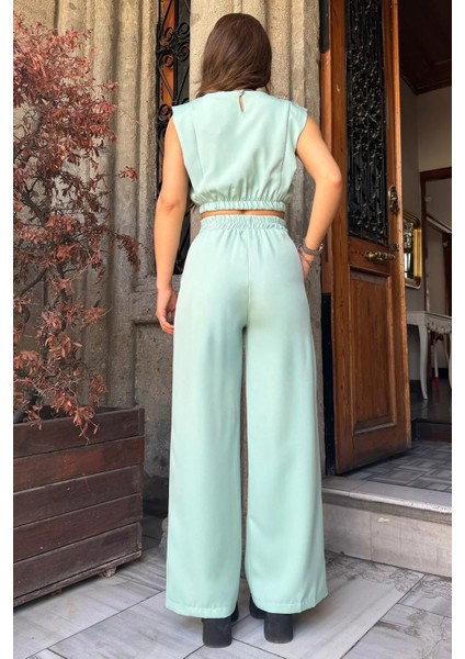 Kadın Crop Bluz Pantolon Ikili Takım fırsatları