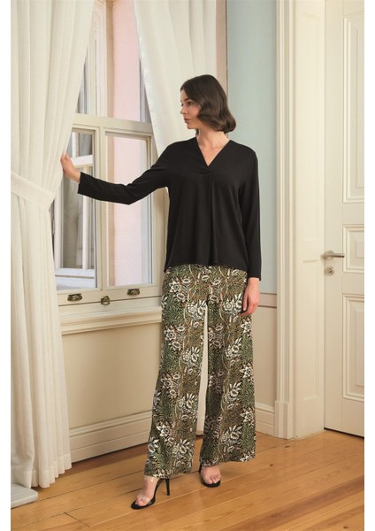 Kadın Çiçek Yaprak ve Etnik Desenli Uzun Kollu Pijama Takımı 24149