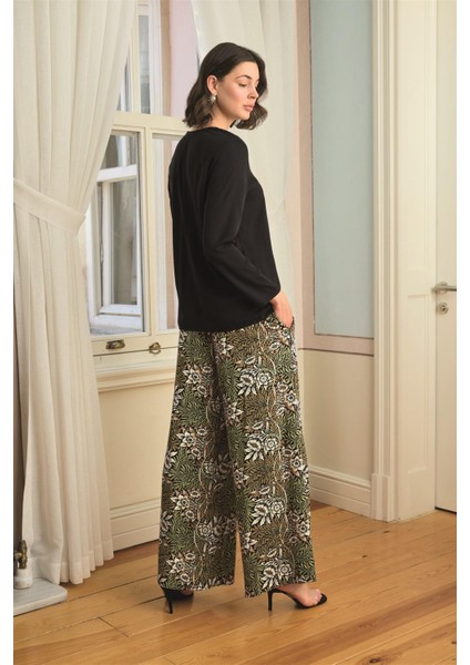 Kadın Çiçek Yaprak ve Etnik Desenli Uzun Kollu Pijama Takımı 24149